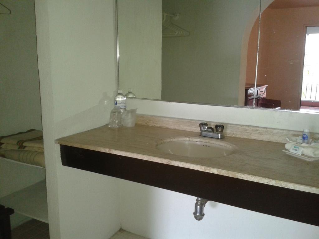 Hotel ฟอร์ติน เด ลาส ฟลอเรส ห้อง รูปภาพ